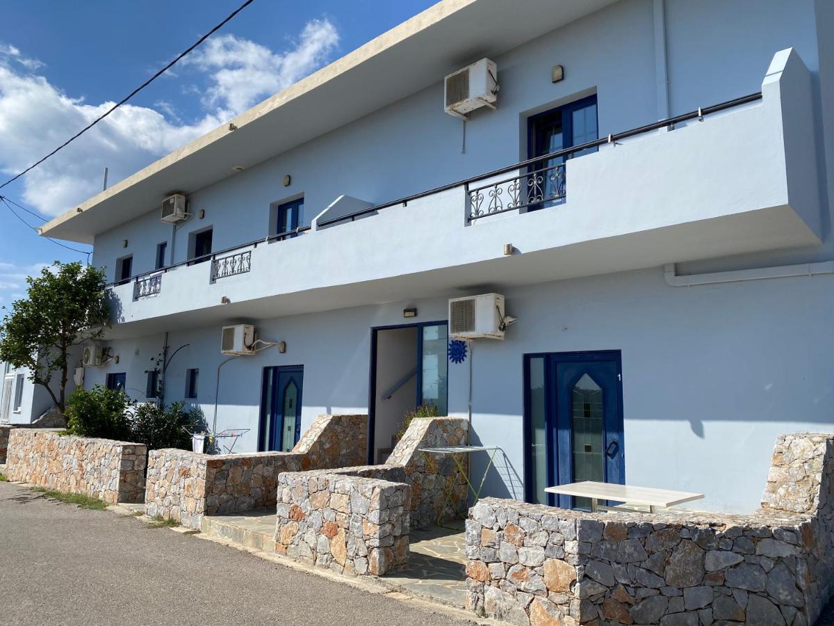 Blue Sky Apartment Frangokastello Екстериор снимка