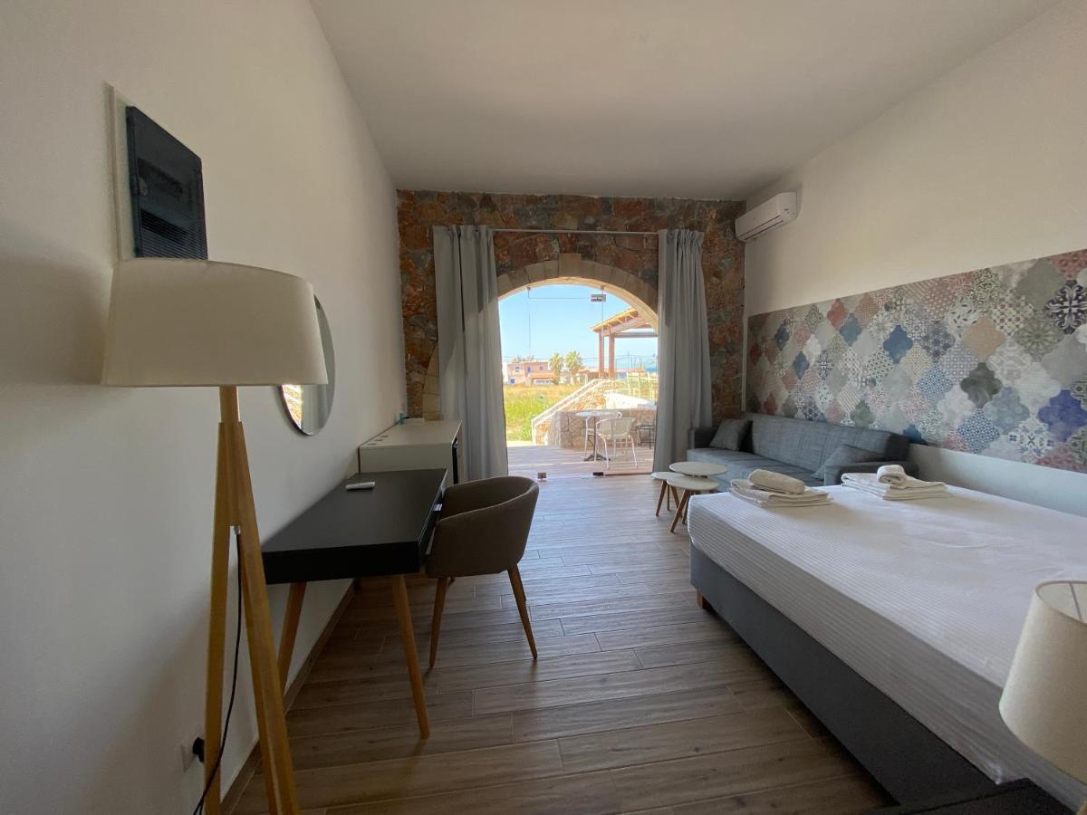 Blue Sky Apartment Frangokastello Екстериор снимка