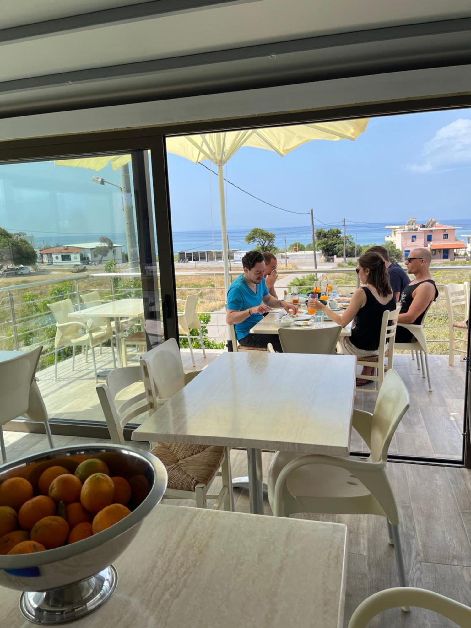 Blue Sky Apartment Frangokastello Екстериор снимка