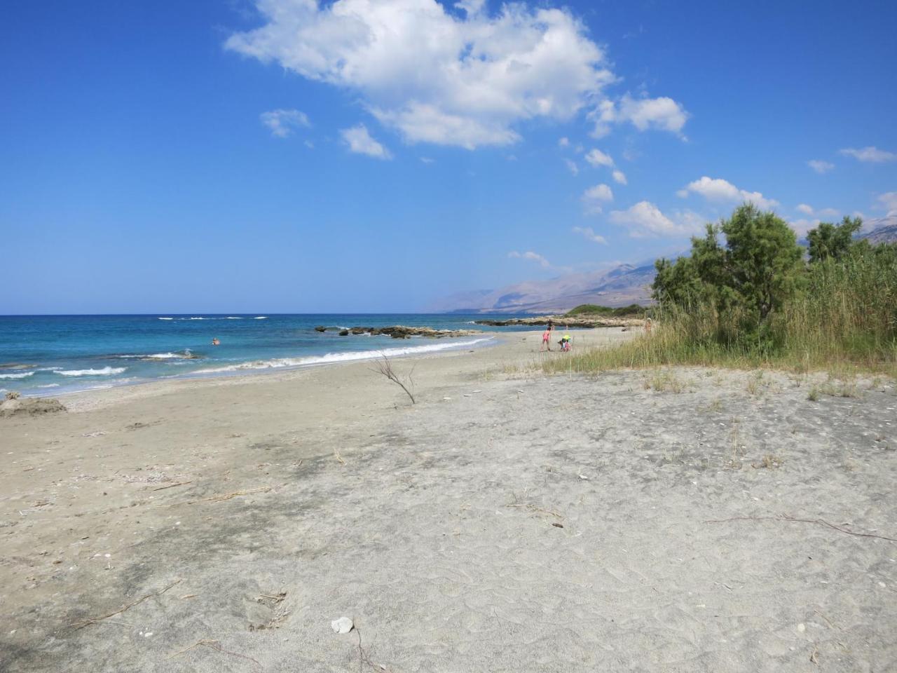Blue Sky Apartment Frangokastello Екстериор снимка