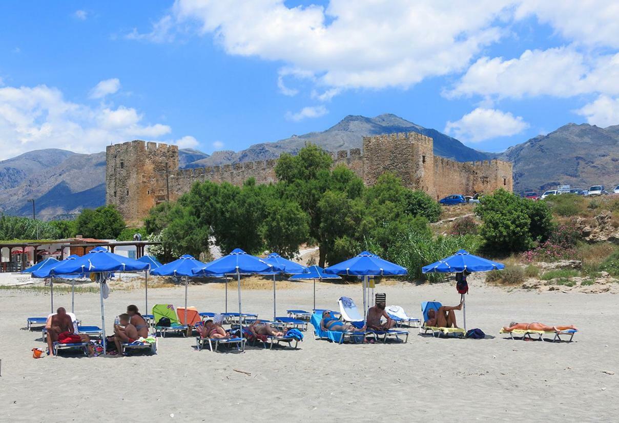 Blue Sky Apartment Frangokastello Екстериор снимка